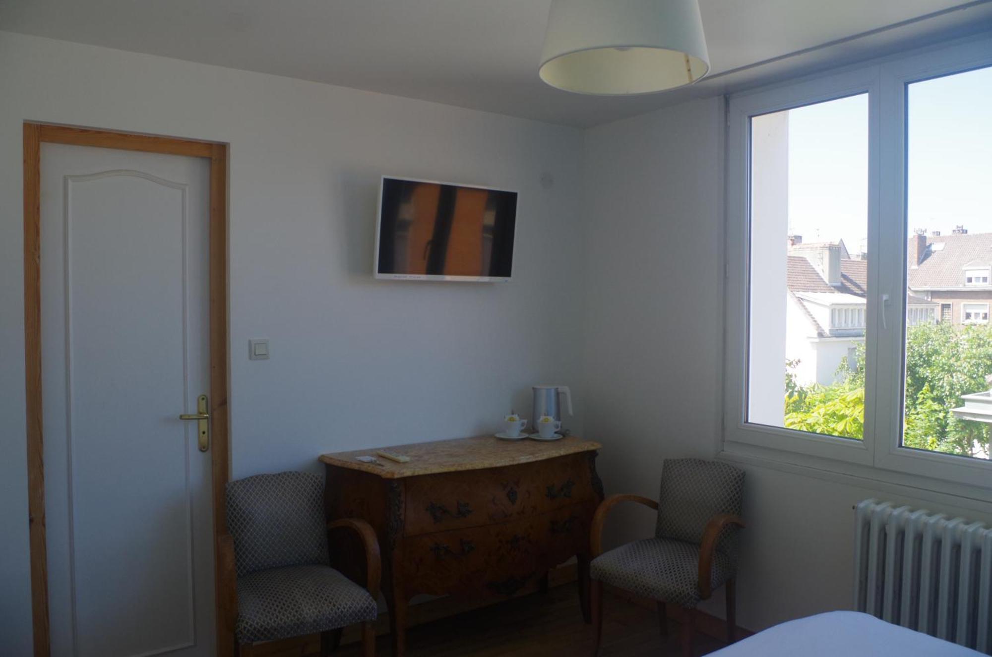 קאלה Hotel Richelieu מראה חיצוני תמונה