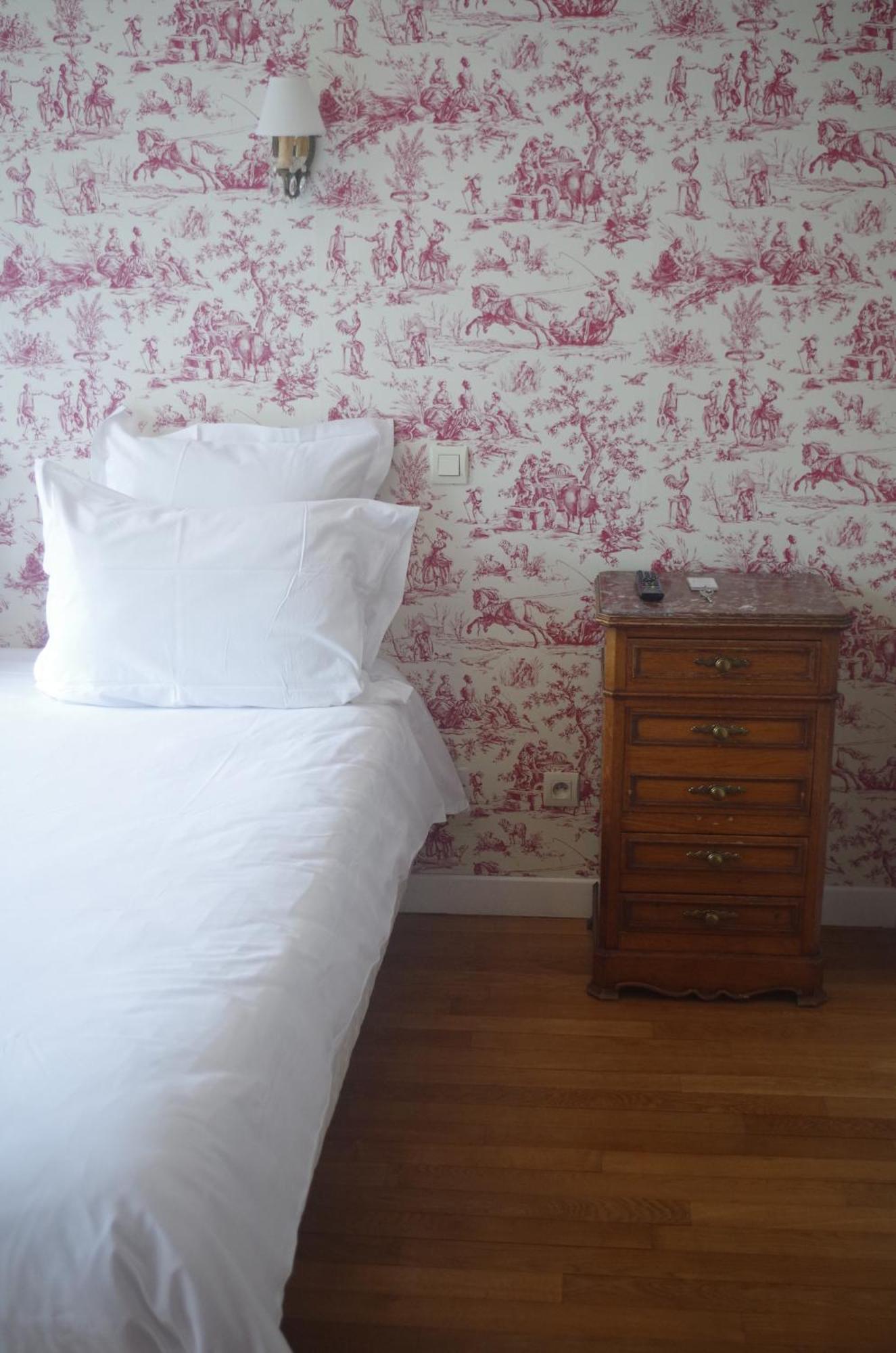 קאלה Hotel Richelieu מראה חיצוני תמונה